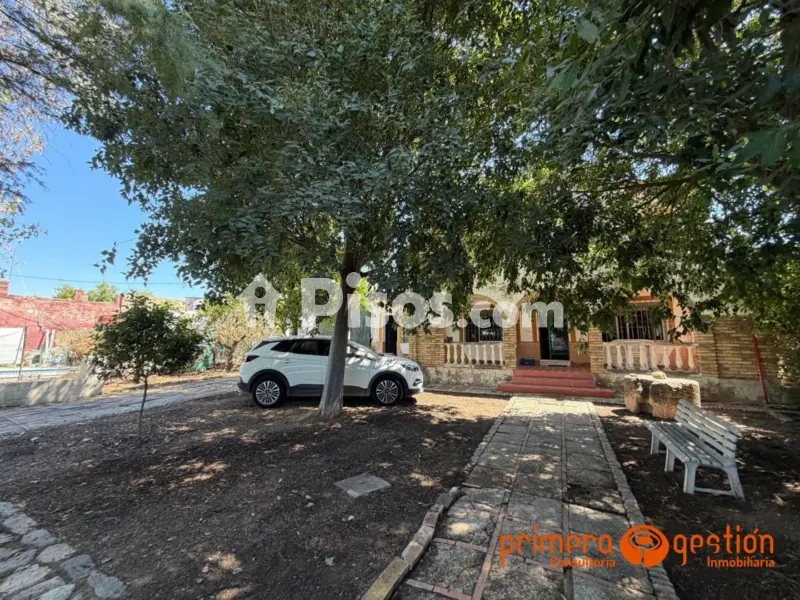 Chalet en venta en Travesia en Villanueva del Río y Minas por 150.000