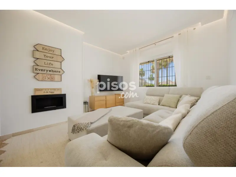 Casa adosada en Costabella-El Rosario-Ricmar