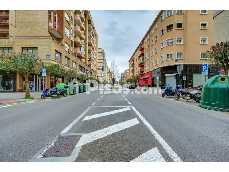 Local comercial en Kale Nagusia