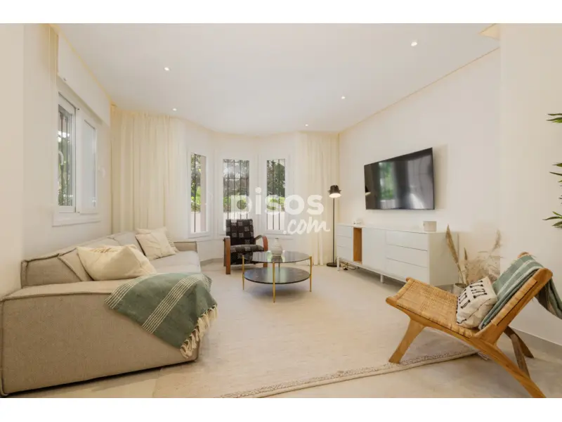 Apartamento en Los Naranjos-Las Brisas