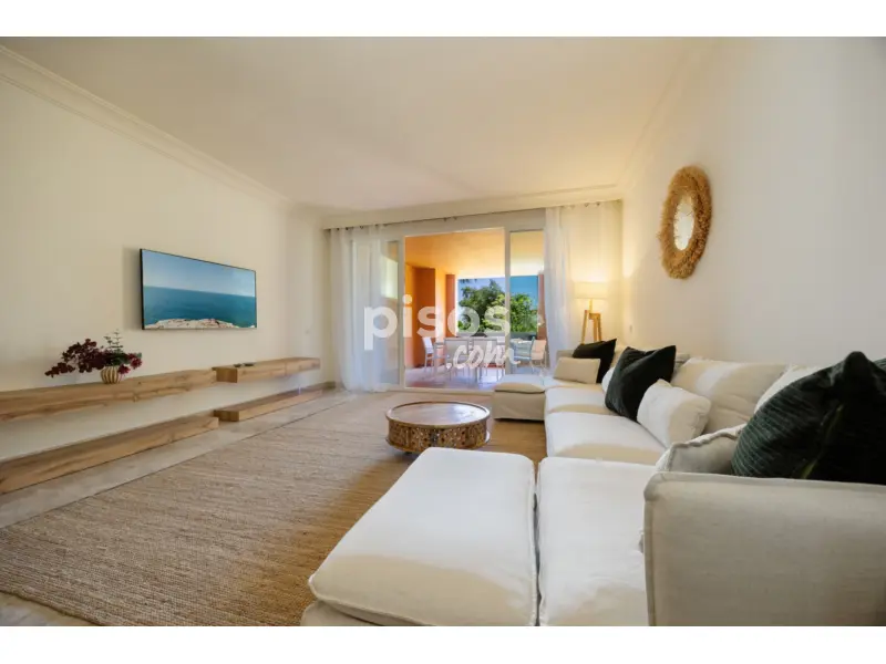 Apartamento en Los Naranjos-Las Brisas