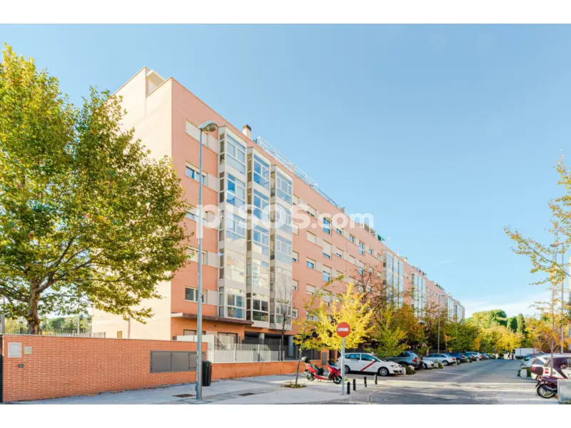 Piso en alquiler en Paseo de la Alameda de Osuna en Alameda de Osuna