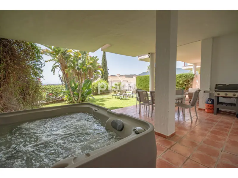 Apartamento en Istán