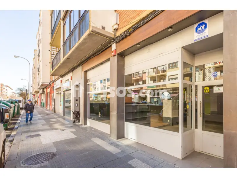 Local comercial en Atarrabia Etorbidea, 8