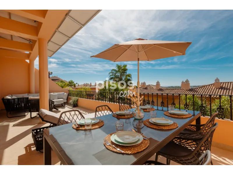 Ático en Los Naranjos-Las Brisas