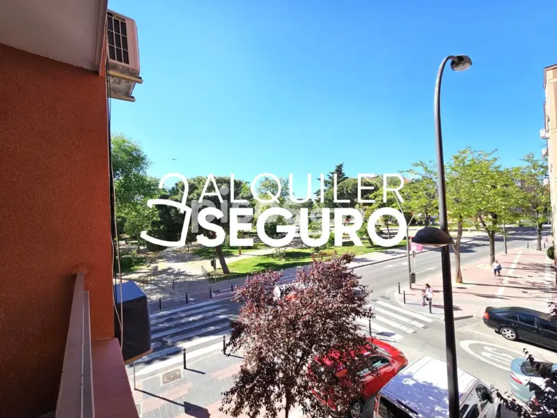 Piso en alquiler en El Bercial en El Bercial por 950 €/mes