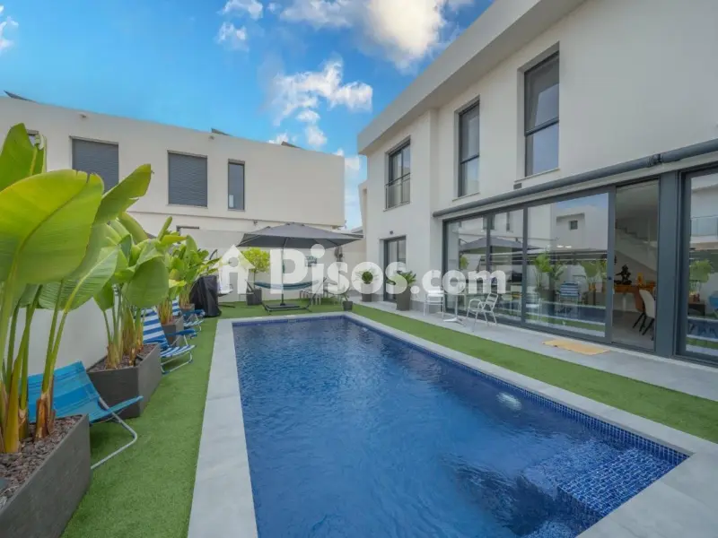 Casa unifamiliar en calle >Carrer de Xipre, nº >