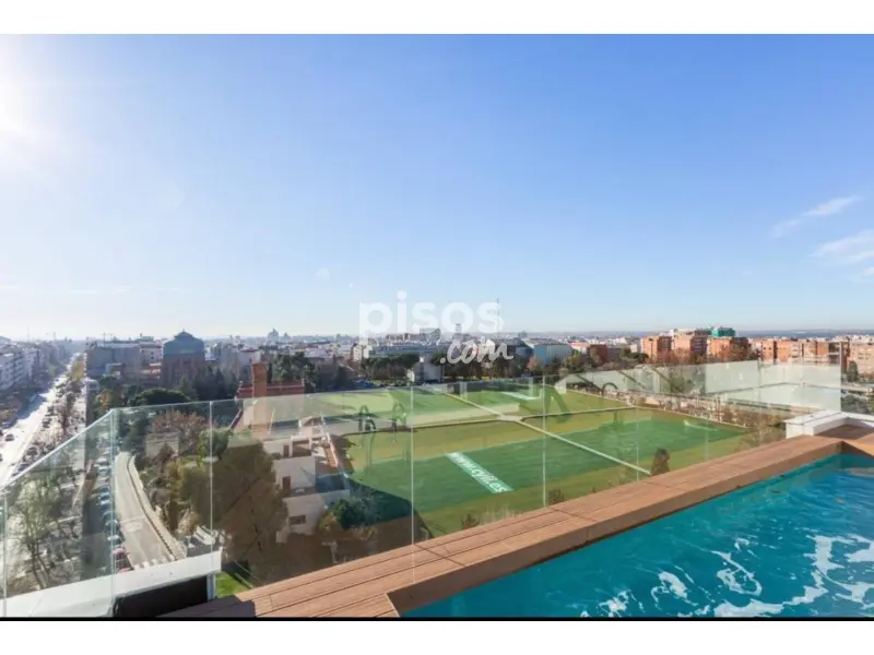 Piso en calle >calle de Sta Engracia, nº >