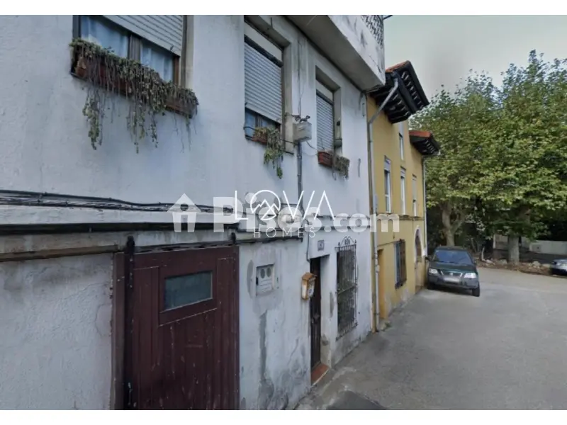 Piso en calle de Adarzo, 187