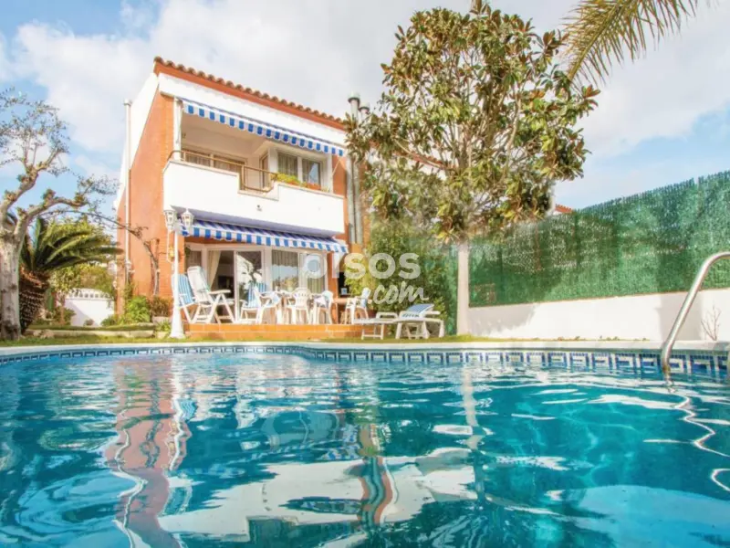 Casa Adosada Santa Susanna Centro Urbano