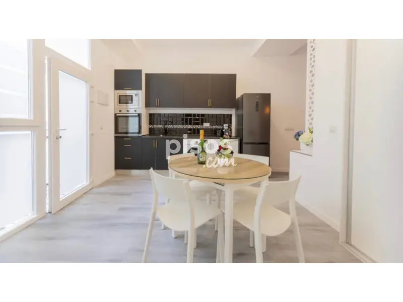 Apartamento En Corts