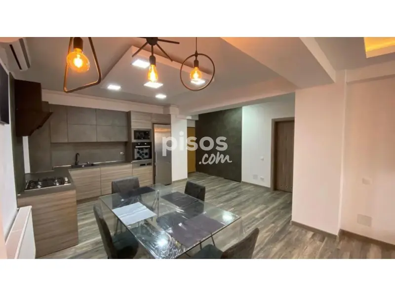 Piso en calle de San Vicente Mártir, 7