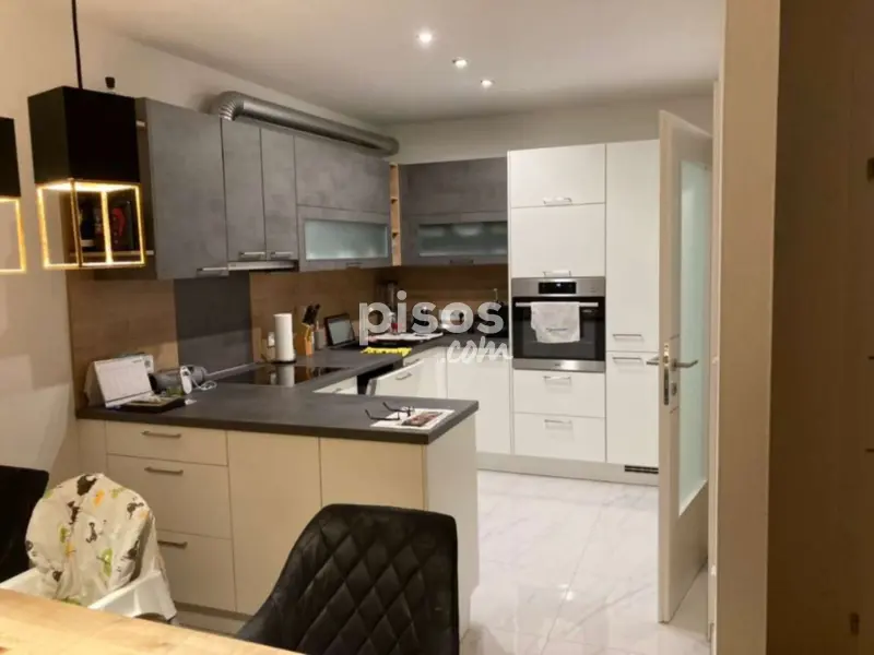 Piso Artatzu Larraskitu