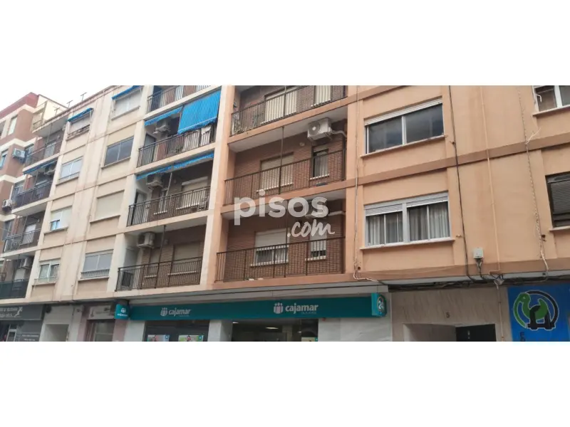 Piso en calle del Pintor Manuel Sigüenza, 5