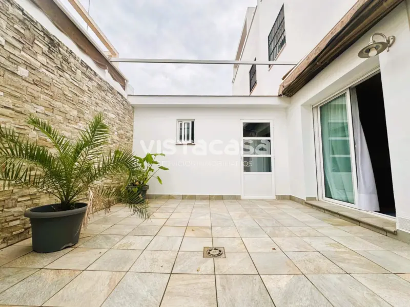 Casa adosada en Instituto los Alcores