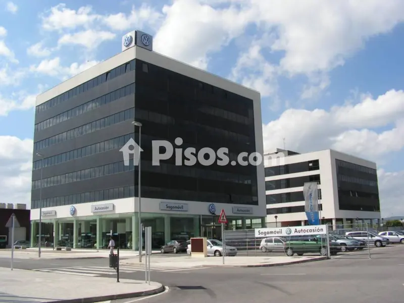 Garaje en Parque Empresarial La Muga