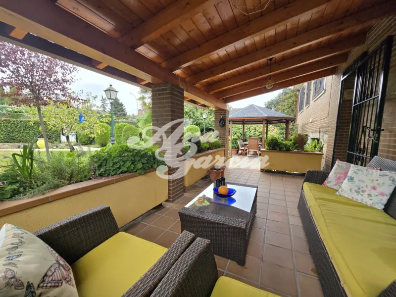 Chalet unifamiliar en calle del Mar Egeo