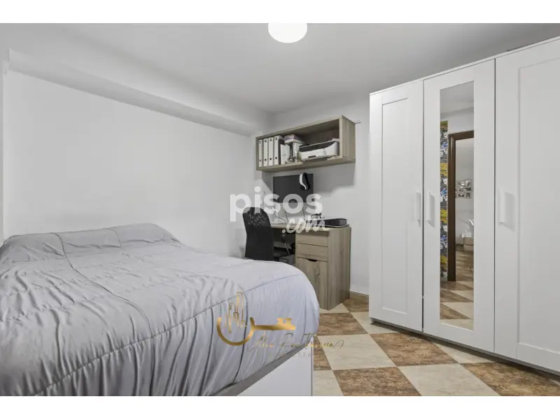 Piso en calle Medina y Galnarés