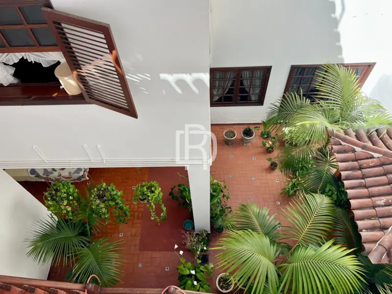 Casa adosada en calle Francisco Miranda
