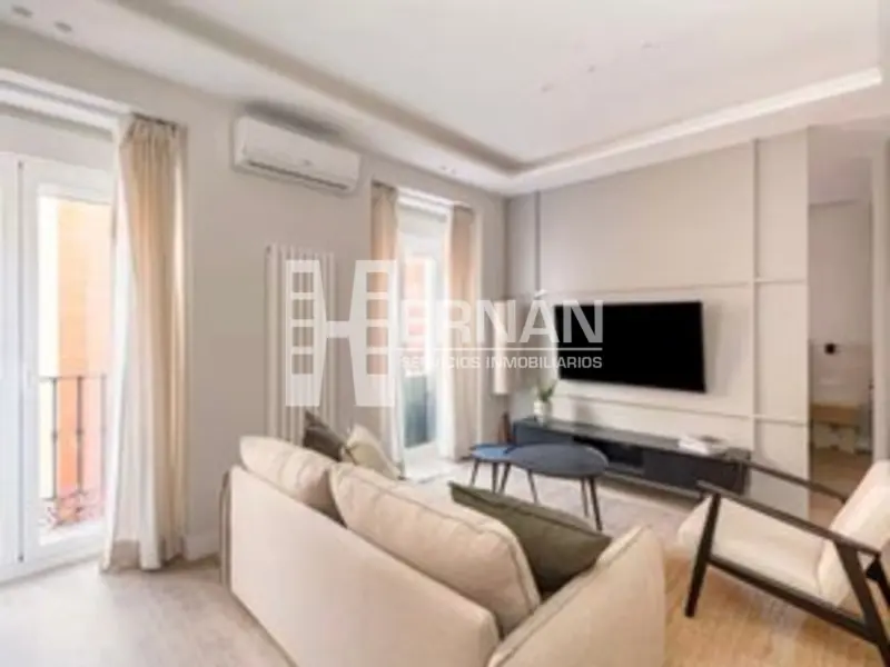 Piso en calle de Jesús del Valle, 25