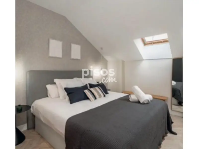 Piso en calle del Maestro Guerrero