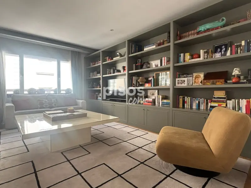 Piso en calle de Espronceda