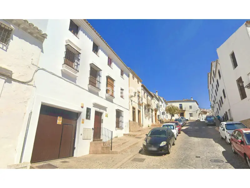 Piso en calle Santa Cecilia