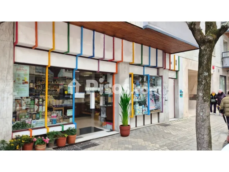 Local comercial en calle del Padre Barace, 1
