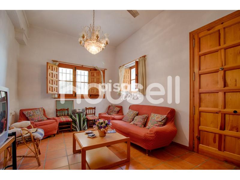 Casa en venta en Requena en Requena por 289.000