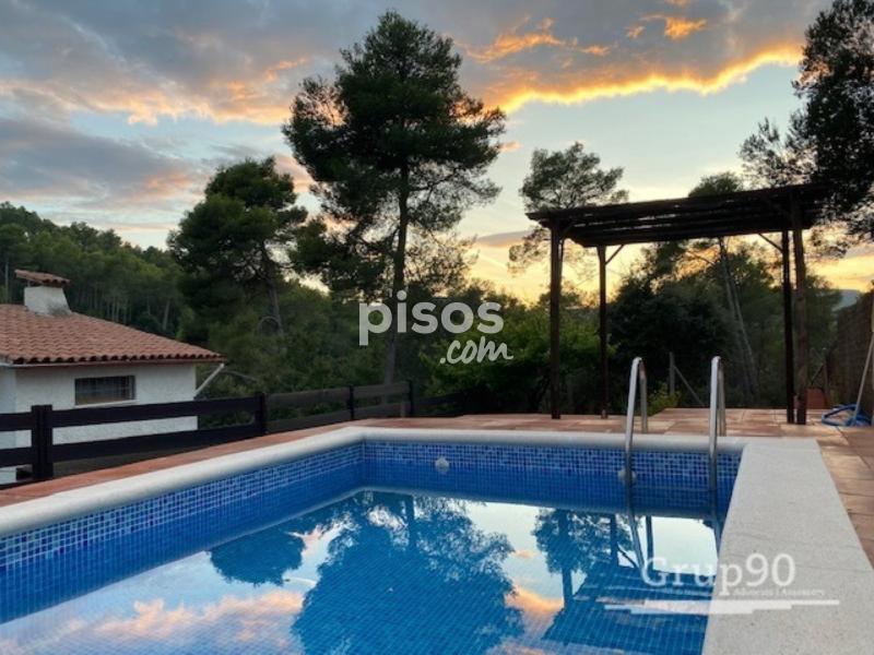 Casa en venta en Cervelló en Cervelló por 390.000