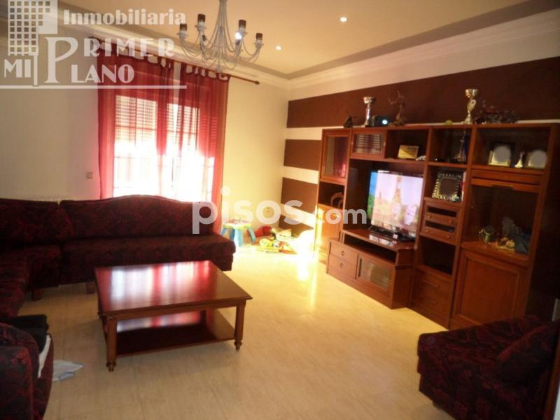 Casa en venta en Tomelloso, Calle Socuellamos en Tomelloso por 140.000
