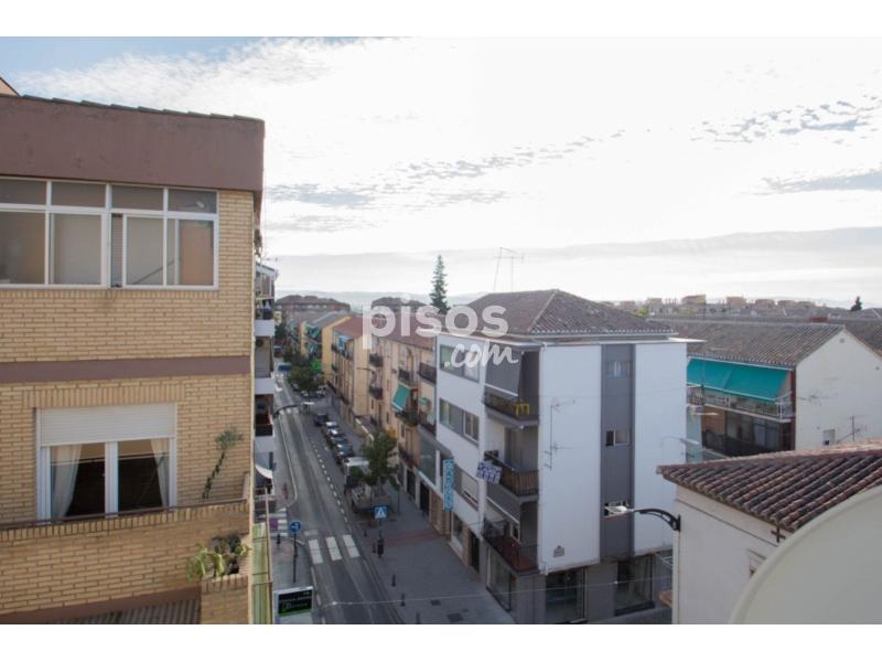 Piso en venta en Granada ,La Chana en Chana por 95.000