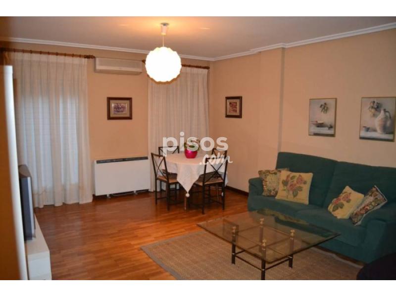 Piso en alquiler en Plasencia en Plasencia por 400 €/mes