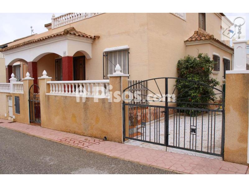 Dúplex en venta en Calle Arco Iris en Playa FlamencaLas Piscinas por