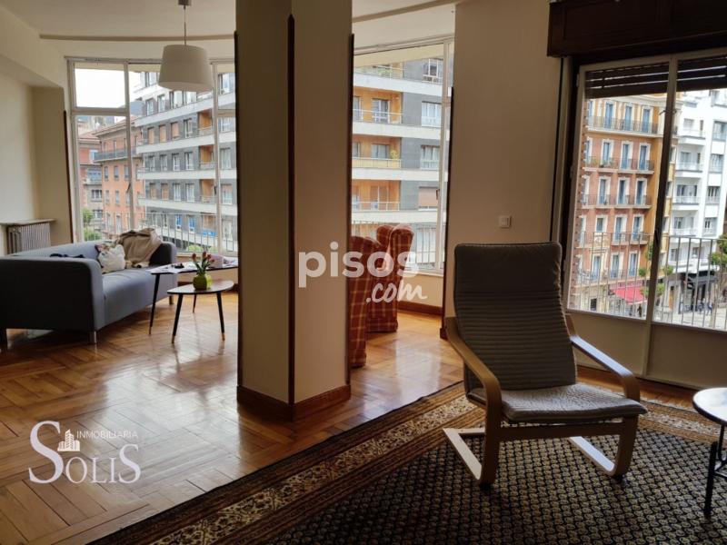 Piso en alquiler en Centro en Centro por 1.200 €/mes