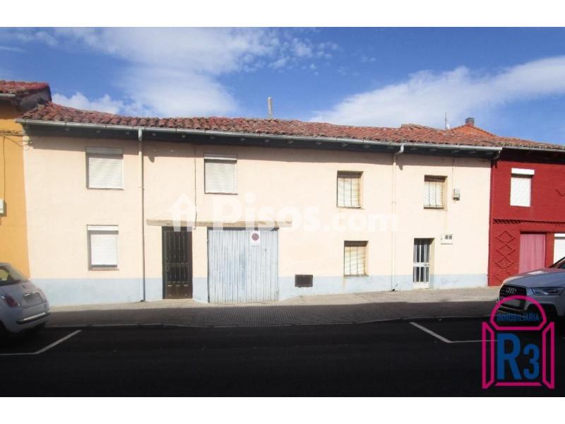 Casa en venta en Puente Castro en Puente Castro por 120,000