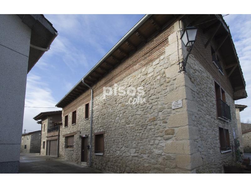 Casa unifamiliar en venta en Treviño