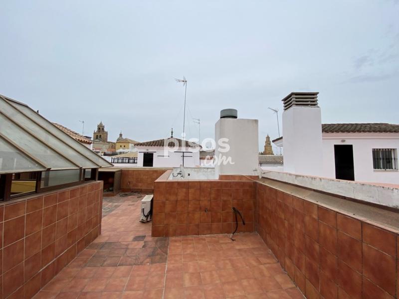 Casa en venta en Plaza de Abastos en Utrera por 199.990