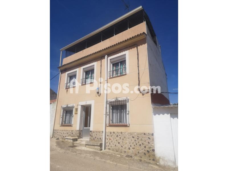 Casa en venta en Calle de la Iglesia en Villarmentero de Esgueva por 43